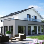 Satteldachhaus mit Putz