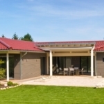 Bungalow mit Holz