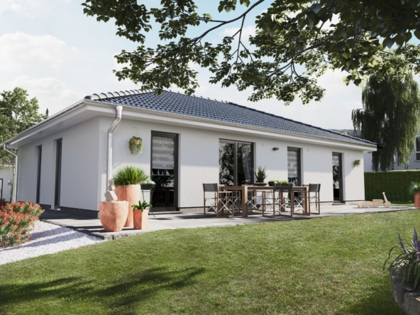 Massivhaus Bungalow mit Walmdach Architektur, 4 Zimmer, 108 qm - Haus bauen Ideen Town Country Haus Bungalow 110 Elegance - HausbauDirekt.de