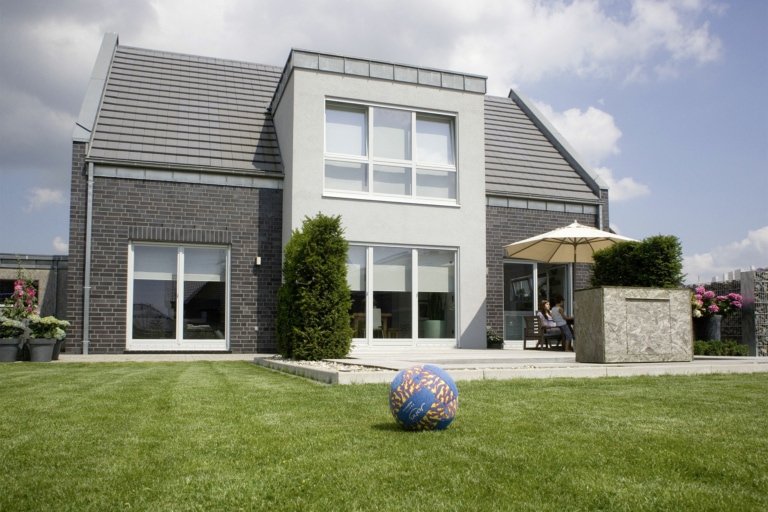 Einfamilienhaus Boxberg mit Klinker Fassade und Giebel