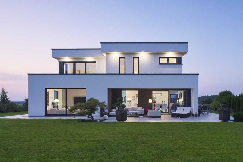 Moderne Bauhaus Villa für höchste Ansprüche